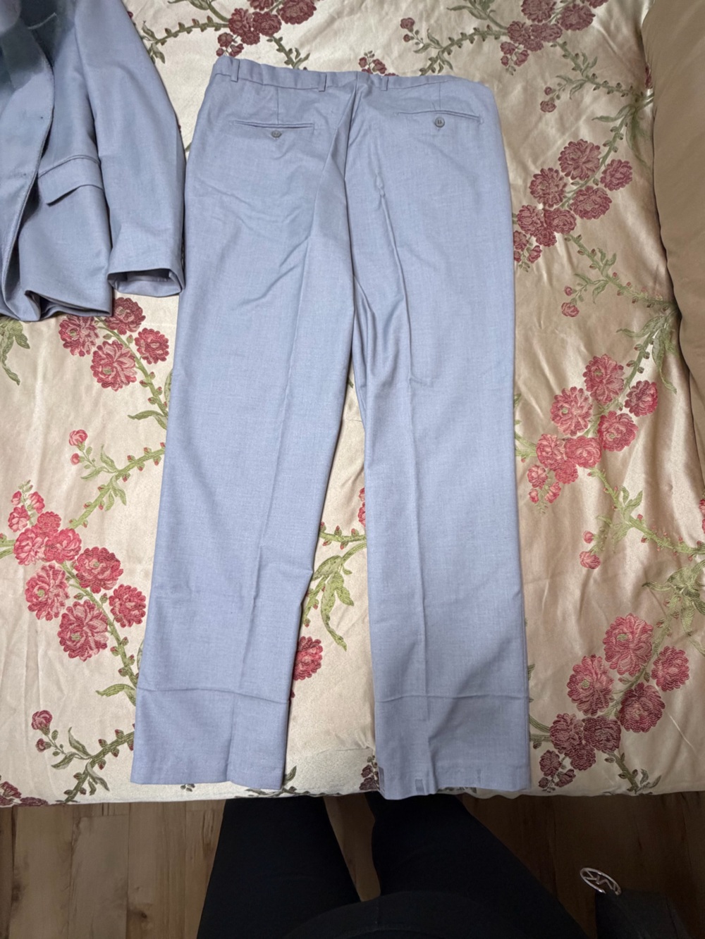 SHEIN Light Blue Men's Dress Pants - Slim Tailored Look